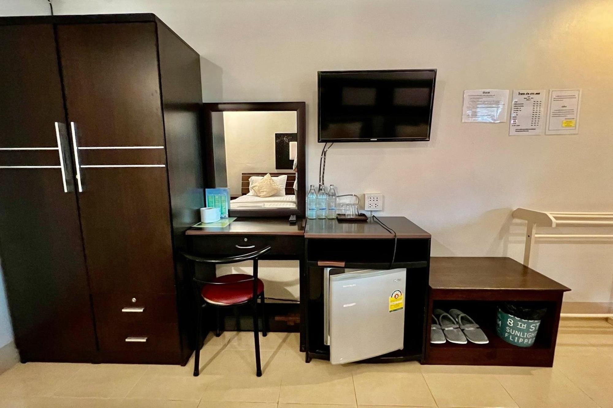 Nan Thara Place Экстерьер фото
