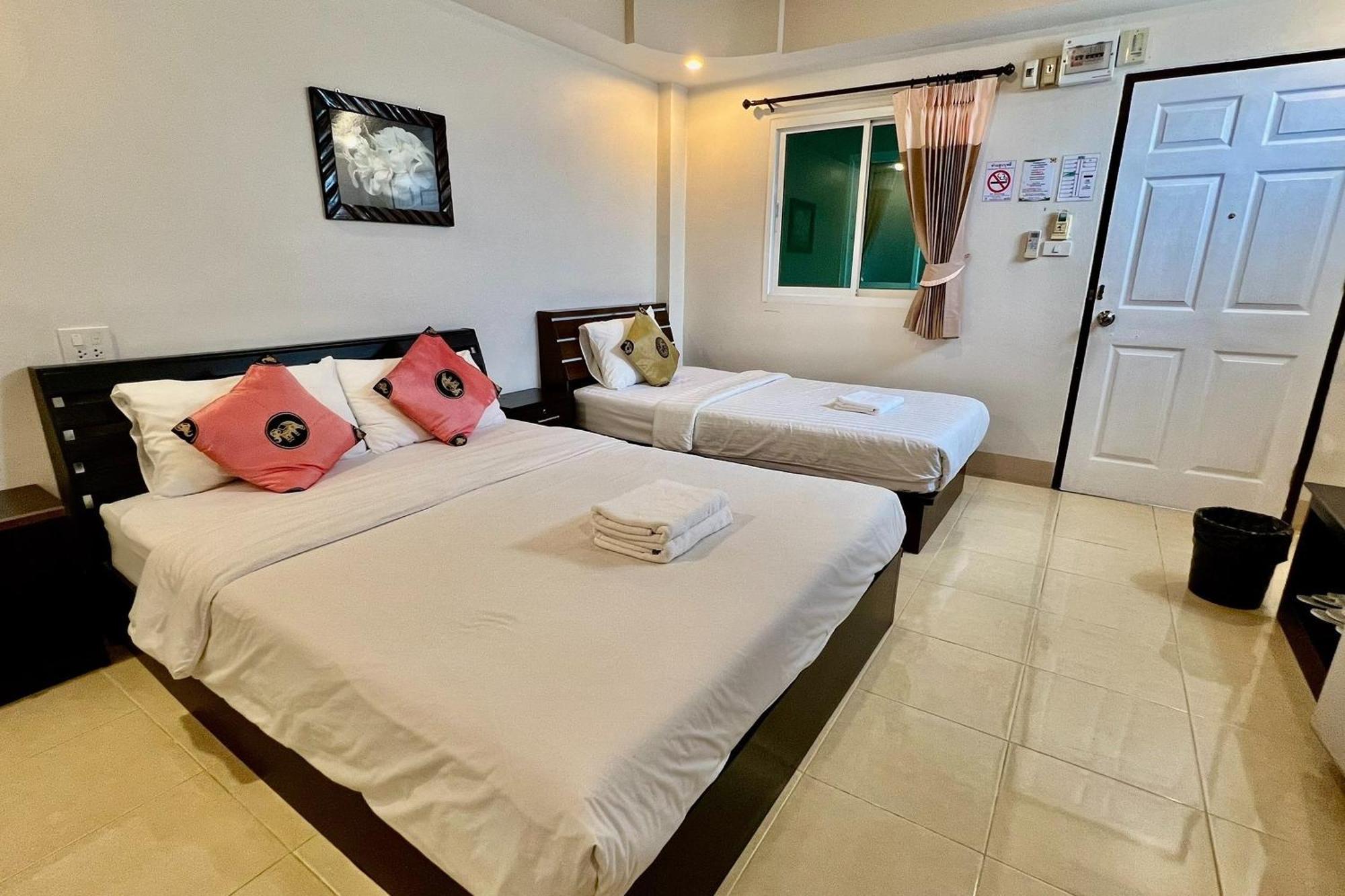 Nan Thara Place Экстерьер фото